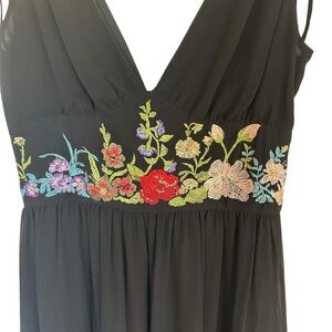 DKNY Black Silk Babydoll Floral Embroidered Mini Dress size 6 Whimsigoth Event
